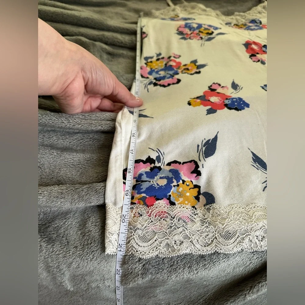 Lane Bryant Essential Lace Cami - Picture 5 of 5